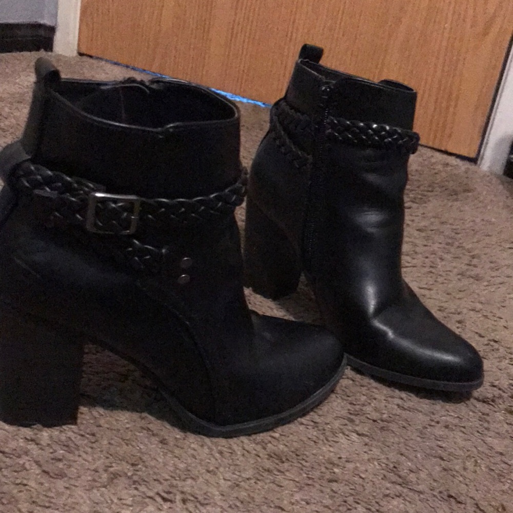 Heel Boots
